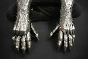 Gants de chevalier médiévaux en acier inoxydable plaqué argent, style antique, armure de bras moulée, objet de collection artistique - Product Image 2