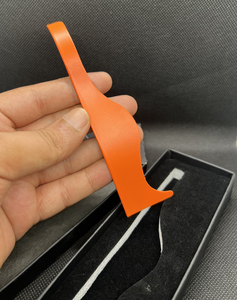 Saaqaans Enterprises - Navaja de Afeitar Profesional Curva, Acabado Naranja, Acero Inoxidable, Ligera, de un Solo Filo, con Cuchilla Reemplazable, para Barbería - Product Image 4
