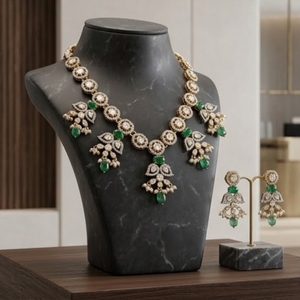 Collar Kundan de Plata 925 con Piedras Verdes y Pendientes, Diseño Tradicional para Bodas, Joyería con Cuentas para Mujer - Product Image 2