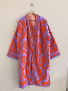 Kimono largo de algodón con acabado morado y naranja, estilo bohemio étnico indio, hecho a mano con estampado floral, tres cuartos, para mujer. - Product Image 4