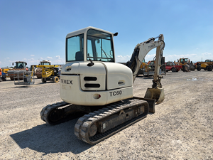 Miniexcavadora TC60 Confiable, Modelo 2013, para Jardinería, Servicios Públicos y Preparación de Sitios - Product Image 2