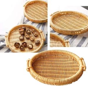Bandeja redonda de mimbre con asas, contenedor de almacenamiento tejido a mano para uso en la cocina, alimentos y frutas de Nhatminh, Vietnam, venta al por mayor - Product Image 3