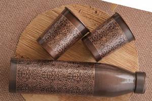 Bouteille en cuivre pur, bouteille en cuivre ayurvédique, bouteille en cuivre gravée, bouteille d'eau en cuivre martelé, bouteille en cuivre avec verre - Product Image 2