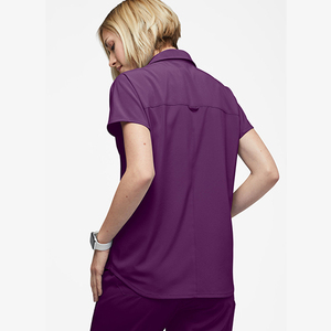 เสื้อสครับถักสำหรับผู้หญิง คอปก ทรงเข้ารูป มีกระเป๋า เหมาะสำหรับใส่ในฤดูร้อน ขายส่งราคาถูกจากโรงงาน ปี 2026 - Product Image 3