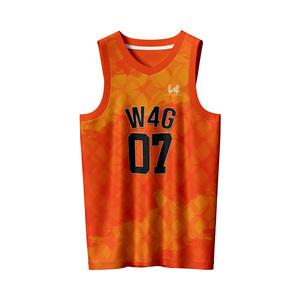 ชุดบาสเก็ตบอลชายแบบไร้แขน พิมพ์ลายแบบซับลิเมชั่น คอวี เอวยางยืด ผลิตจากโพลีเอสเตอร์ 100% ระบายเหงื่อได้ดี  ออกแบบได้ตามต้องการ - Product Image 2