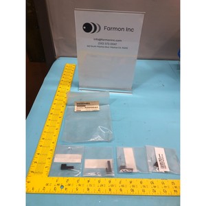 Lote de 4 Abrazaderas de Cable LAM 715-002780-001 de 0.50 x 0.25 - Equipos y Piezas de Semiconductores de Confianza de Marca Global - Product Image 2