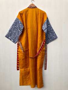 Kimono de Seda Floral Estilo Sari Indio, Túnica Vintage, Vestido Suave para Fiesta en la Playa, Kimono de Seda Hecho a Mano en India, Precio al por Mayor - Product Image 2