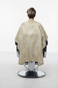 Cape de Barbier Professionnelle en Polyester pour Salon de Coiffure et Soins des Cheveux - Product Image 4