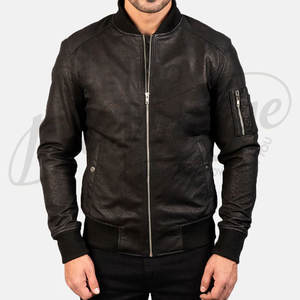 Chaqueta Bomber MA-1 de Cuero Genuino Negro Desgastado para Hombre con Bolsillo Utilitario en la Manga y Ribete Acanalado - Product Image 4