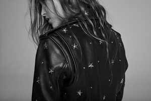 Vestes en cuir d'agneau véritable cloutées style punk biker marron et noir personnalisées pour femmes – Fabrication en ligne - Product Image 4