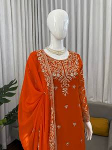 Salwar Kameez brodé orange avec dupatta pour femmes |   Ensemble de vêtements pakistanais pour mariage et fêtes, orné de Zari et de sequins - Product Image 4