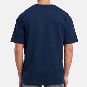 T-shirt noir à manches courtes pour homme, col rond, en jersey de polyester et coton, coupe classique, effet délavé vintage, motif uni, écologique - Product Image 3