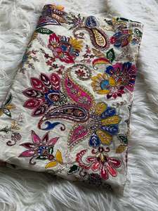 Tissu imprimé de créateur en crêpe de viscose pure, motif floral, pour robes, tissu de mode, vêtements Kurti, vente en gros - Product Image 3
