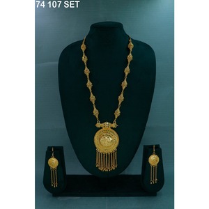 Trendy Gold Plated Alloy Fashion Jewelry Set Gold Plated Women's Classic Alloy Necklace and Earring Set for <b>Wedding</b> Engagement - Product Image 4