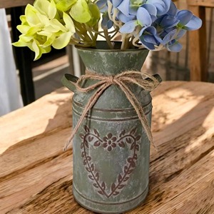 Macetero de metal rústico con asas laterales dobles, adecuado para decoración del hogar, arreglos florales y eventos, ligero y portátil. - Product Image 3