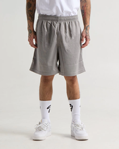 100% Polyester Mesh Basketball Shorts Men Gym Shorts Multi Colors Custom Printing Knee Length Shorts - Product Image 3