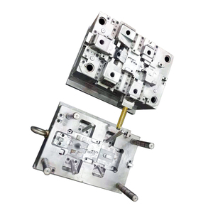 Molde de Inyección de Plástico Personalizado para la Fabricación de Piezas de Plástico de Precisión - Product Image 2