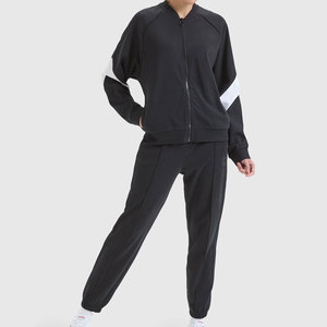 High Quality Price Women Tracksuits Light <b>Weight</b> Breathable Women Tracksuits Customized Size Women Tracksuits - Product Image 2