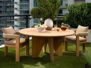 Table à manger ronde contemporaine en bois avec base croisée robuste – Idéale pour le jardin, la terrasse, les cafés et l'ameublement hôtelier - Product Image 6