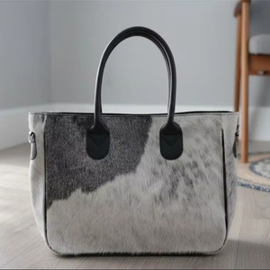 Sac fourre-tout de luxe fait main en cuir véritable avec broderie couleur unie et fermeture éclair LHTB-0036 - Product Image 1