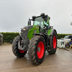 Tracteur agricole Fendt 500HP 4x4 avec boîte de vitesses Vario 1050, moteur diesel 4 cylindres, pompe et roulement - Product Image 4