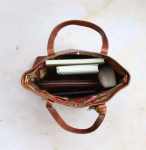 Sac à bandoulière en cuir véritable de qualité supérieure pour femmes, sac à main élégant de créateur, prix de gros par l'exportateur - Product Image 4