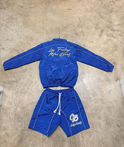 ชุดวอร์มกันลมแบบมีซิปพร้อมโลโก้สั่งทำ เสื้อแจ็คเก็ตและกางเกงขาสั้น ชุดเซ็ตสองชิ้นสำหรับผู้ชาย - Product Image 6