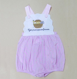 Colección de verano para niñas. Diseño adorable con nudos franceses bordados a mano. - Product Image 1