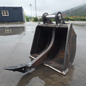 Cucharón de Excavación de Tamaño Personalizado [SunBin] para Miniexcavadora y Accesorio de Acero Soldado Profesional y Duradero - Product Image 1