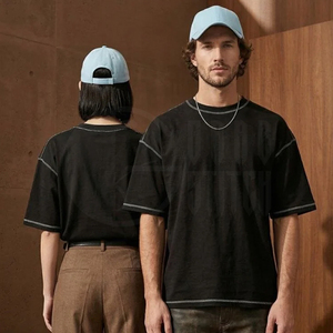 Camiseta de Corte Recto con Logotipo Frontal, Costuras en Contraste, Transpirable y Ecológica - Product Image 6