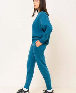 Survêtements respirants de haute qualité pour femmes, fabrication en usine, étiquette personnalisée, vente en gros, mode tendance, marque privée 2026 - Product Image 2