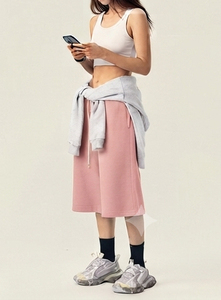 กางเกงขาสั้นผู้ชายทรงวินเทจแบบสั่งทำพิเศษ ผ้าเฟรนช์เทอร์รี่ ทรงหลวม ขากว้าง ทรงตรง โอเวอร์ไซส์ ครึ่งขา - Product Image 2