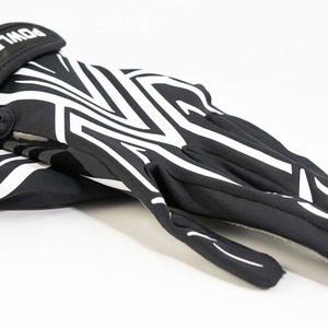 POWLEAP Sports <b>Gloves</b> Black White Sublimation Print Non-Slip PU Leather Unisex Pull On With Customized Logo - Product Image 6