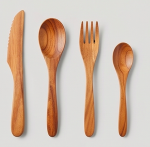 Ensemble de couverts en bois moderne, 4 pièces (couteau, fourchette, cuillère), finition mate naturelle, design minimaliste, pour le camping et l'hôtellerie - Product Image 1