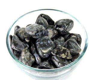 Hermosa roca natural curativa Indigo Gabbro Crystal Palm Stone - Product Image 5