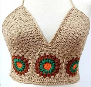 Novedad: Top de bikini de ganchillo hecho a mano con cuello halter, sujetador de encaje, top corto de playa transpirable con logo en la cintura, ideal para resorts. - Product Image 1