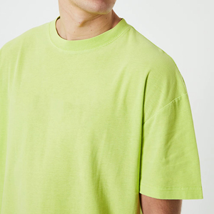 Prenda diaria para caballero, material ligero y suave, cómoda y flexible, manga corta, estilo minimalista, ropa fresca para la temporada caliente. - Product Image 4