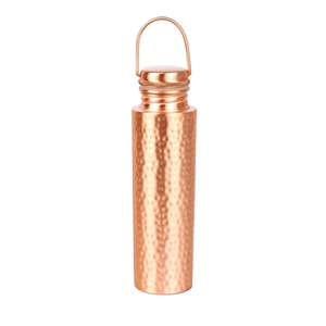 Botella de Cobre Puro al por Mayor, 100% Hermética, Recipiente de Cobre Martillado, Beneficios Ayurvédicos para la Salud, Frasco Deportivo de Cobre con Asa - Product Image 1