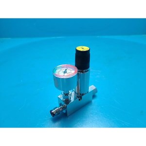 Ensemble régulateur de pression de cadre Lam Research 2300v2, 4 pièces, d'occasion, état actuel, pièces d'équipement semi-conducteur Legacy - Product Image 1