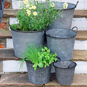 Customized Oval Metal Bucket With Wooden Handles Industrial Style Decorative <b>Planter</b> Gray Finished Garden Planets Pots - Product Image 4