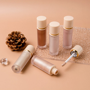 Iluminador Líquido de 5 Colores, Iluminador Facial y Corporal Brillante para un Brillo Natural - Product Image 4