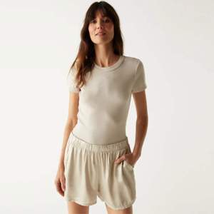 Women's Loose Fit Cotton Oxford Shorts Solid Color <b>Elastic</b> Waist Casual Mid Rise Breathable Woven Fabric Short <b>Skirts</b> - Product Image 5