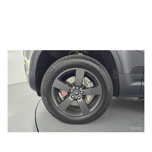 Land Rover Defender 110 D300 HSE 2023/1 con Caja de Cambios Automática, Volante a la Izquierda, Combustible Diésel, Cámara Trasera - 48,522 km - Product Image 5