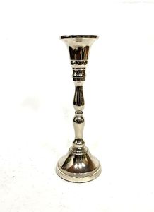Candelabro de Aluminio con Acabado en Níquel, Diseño Elegante para Velas, Ideal para Rituales de Pooja en el Altar y Decoración del Hogar - Product Image 2