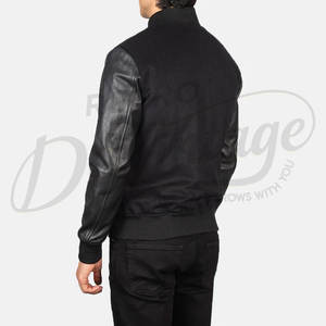 Chaqueta Varsity Negra de Lana para Hombre, Mangas de Cuero Genuino, Cierre de Botones a Presión, Puños Acanalados, Chaqueta Casual Premium de Dos Tonos - Product Image 6