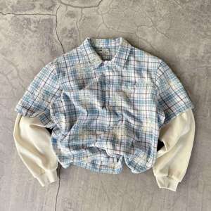 Camiseta Premium Personalizada de 300 Gramos, Camiseta de Moda, Diseño Cuadrado, Estilo Urbano, Diseño de Manga con Paneles Retro, Camiseta para Hombre - Product Image 1