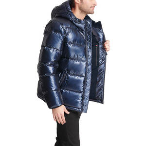 Blouson matelassé pour homme de haute qualité, tendance et à la mode, pour l'hiver, disponible en plusieurs couleurs, fabriqué avec des matériaux de qualité supérieure. - Product Image 4