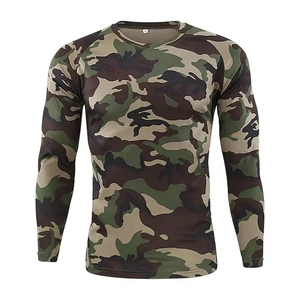 Chemise de chasse imperméable à manches courtes pour homme RealTree, imprimé animal, respirante, polyester, logo sur le devant, vêtements d'extérieur - Product Image 3