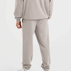 Pantalones Deportivos de Alta Calidad al Por Mayor con Logotipo Personalizado para Hombre, Corte Holgado, Secado Rápido, Transpirables, Estilo Baggy, con Puños Elásticos - Product Image 4
