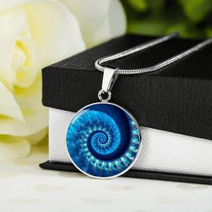 Elegante Colgante Espiral de Fibonacci Chapado en Oro sobre Plata 925, Joyería Fractal de Geometría Sagrada, Regalo para Hombres y Mujeres - Product Image 1